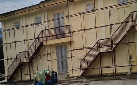 噴聚氨酯機(jī)器多少錢(qián)(圖2) 室外墻體保溫噴涂案例